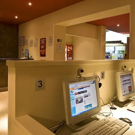 Central Normandie Hotel